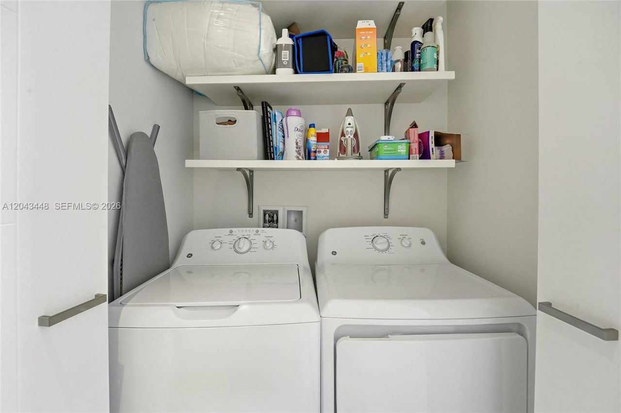 301 Altara Ave , Unit UPH1005, Coral Gables, FL 33146 Photo
