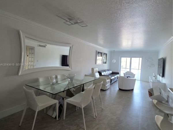 4670 W 13th Ln , Unit 206, Hialeah, FL 33012