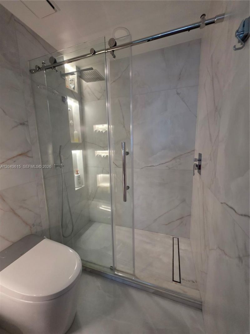 4670 W 13th Ln , Unit 206, Hialeah, FL 33012 Photo
