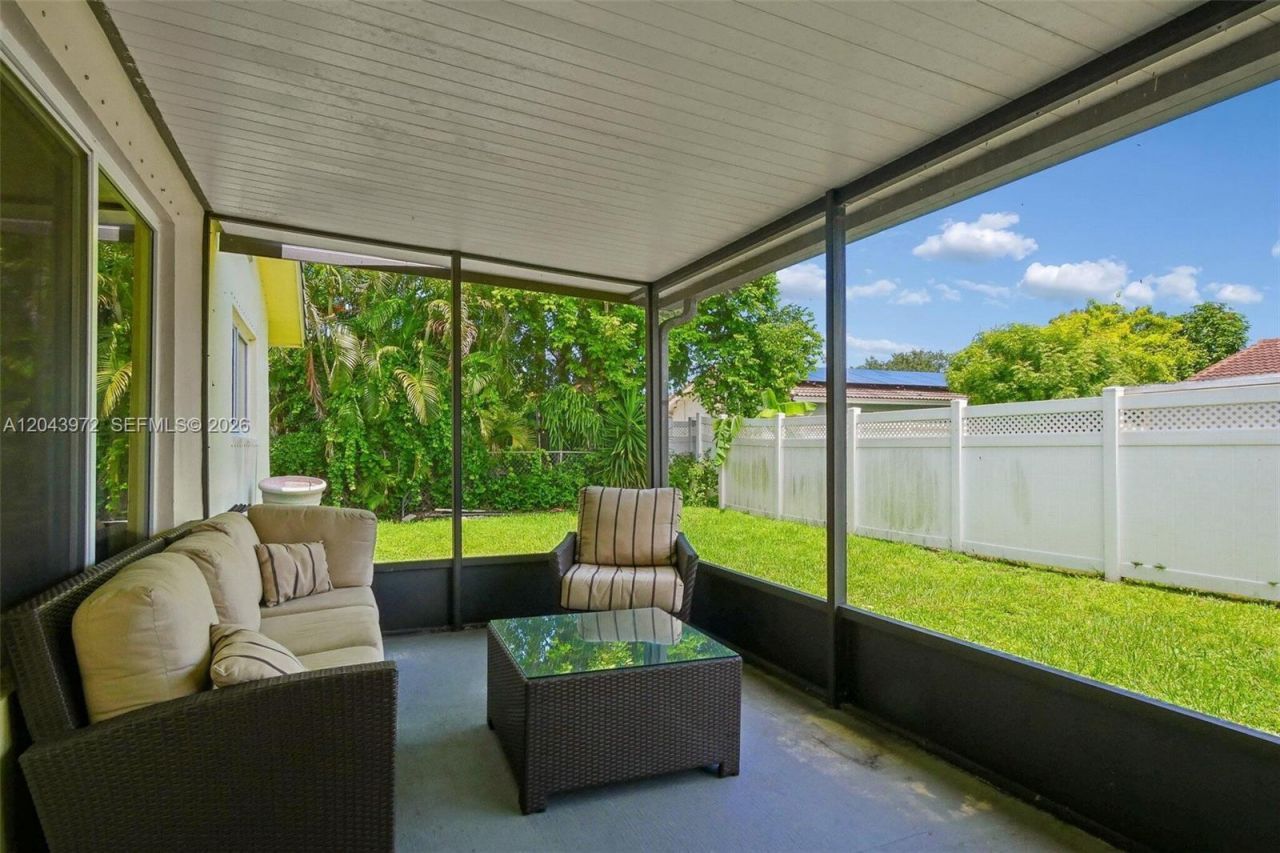 7506 NW 42nd St , Coral Springs, FL 33065 Photo