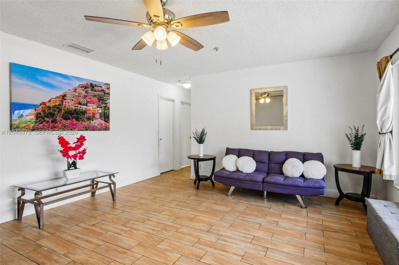7506 NW 42nd St , Coral Springs, FL 33065 Photo