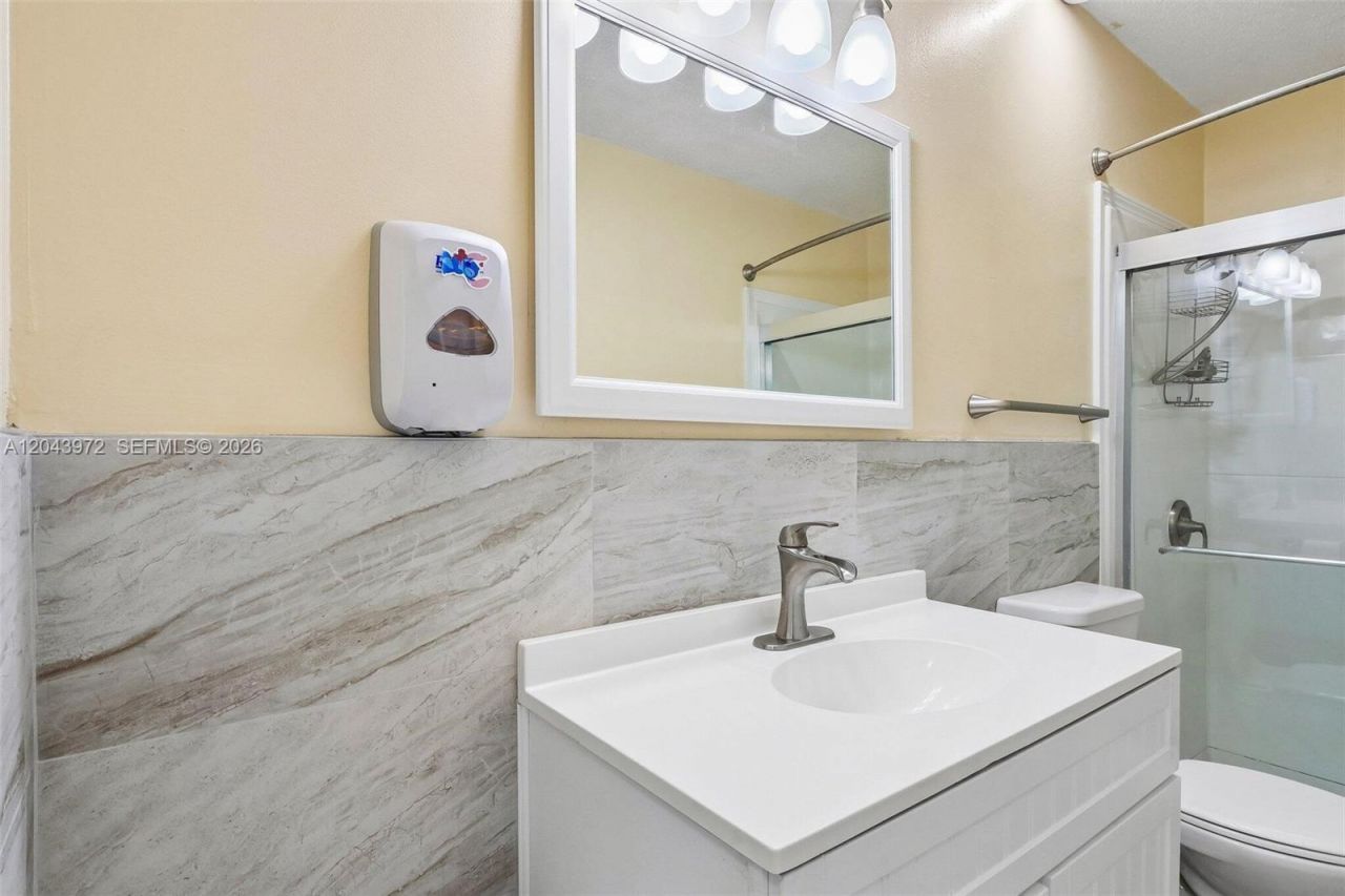 7506 NW 42nd St , Coral Springs, FL 33065 Photo