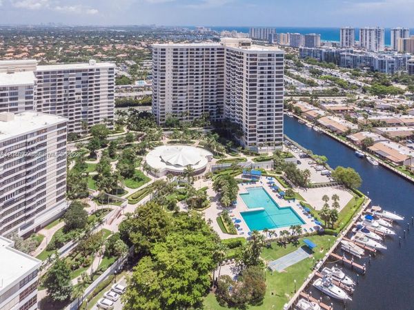 600 Three Islands Blvd, Unit 1113, Hallandale Beach, FL 33009