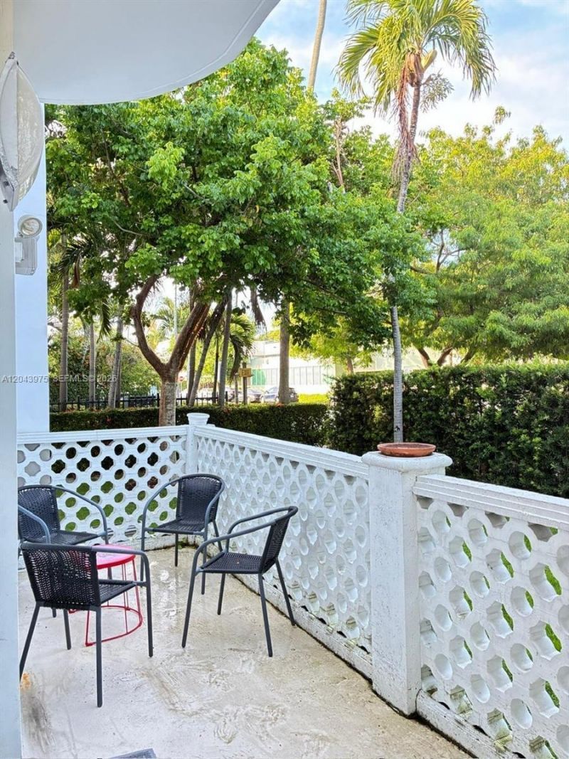 601 11th St , Unit 107, Miami Beach, FL 33139 Photo