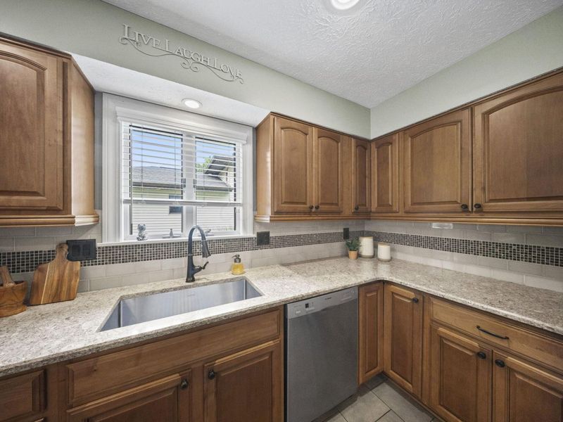 126 Spring Hollow Lane, Westerville, OH 43081 Photo 15