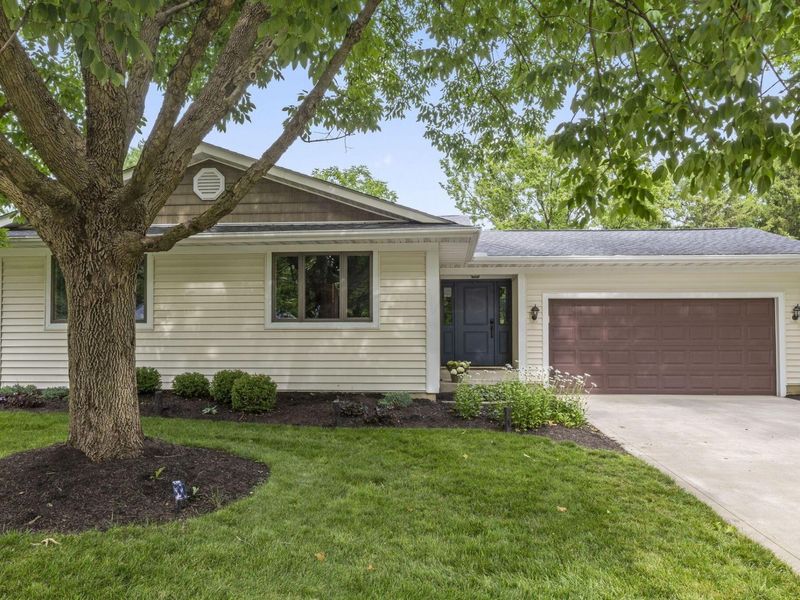 126 Spring Hollow Lane, Westerville, OH 43081 Photo 2