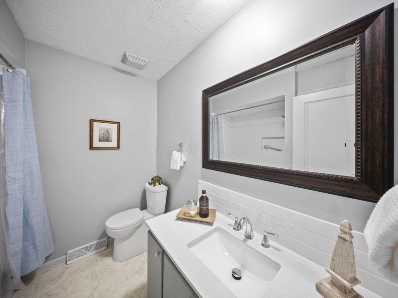 126 Spring Hollow Lane, Westerville, OH 43081 Photo 24