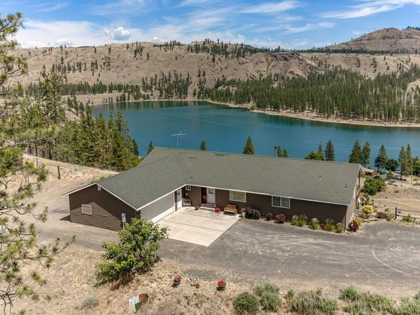 38360 Cayuse Cove Rd. E Rd, Davenport, WA 99122