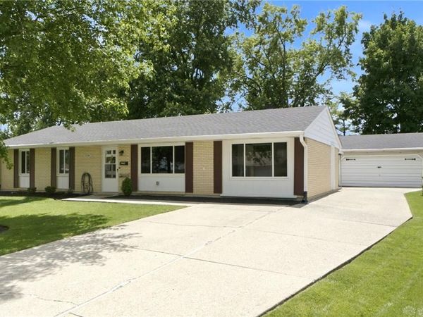 2330 Southlea Drive, Miamisburg, OH 45459