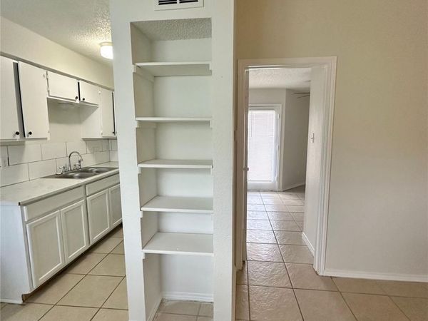 4322 Gillis ST, Unit 205, Austin, TX 78745