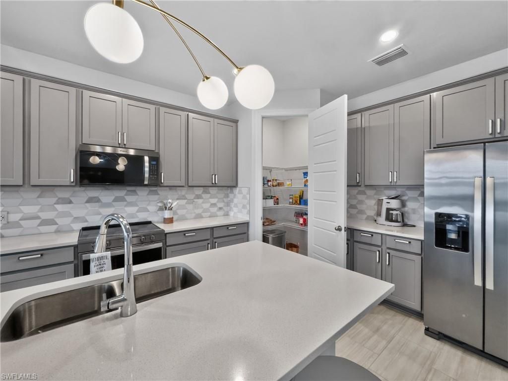 44549 Frontier Dr, Punta Gorda, FL 33982 Photo