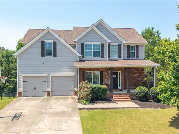 722 Riverside Drive NW, Calhoun, GA 30701