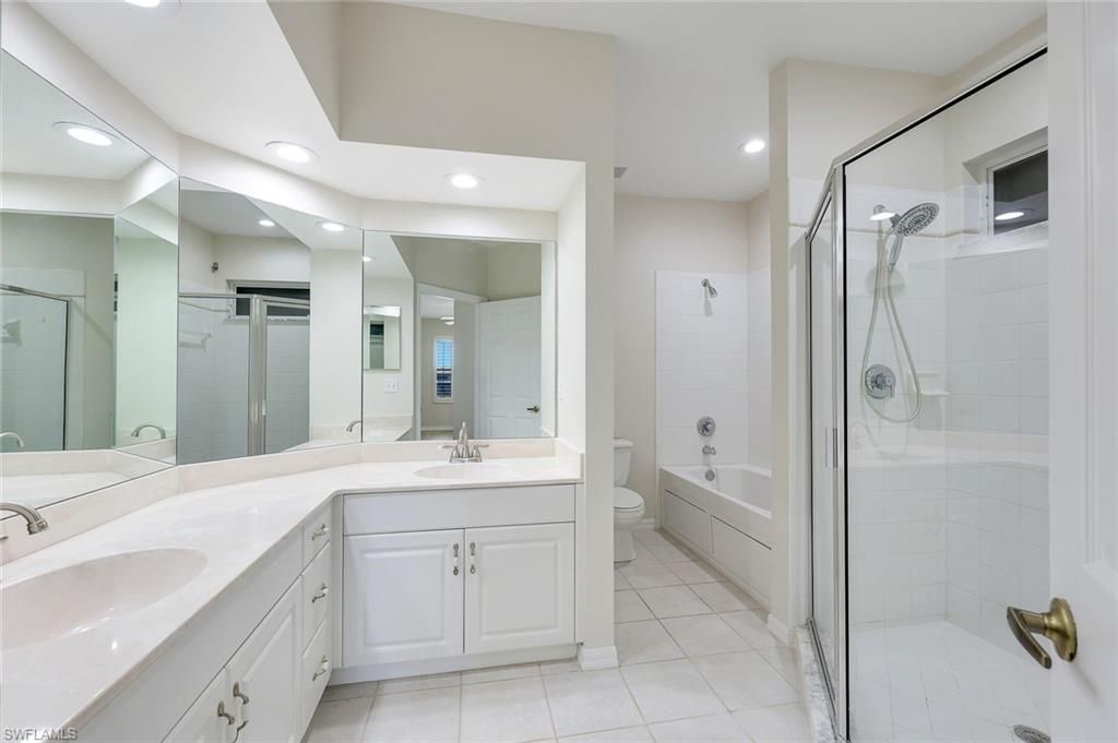 210 Waterside Cir, Unit 201, Marco Island, FL 34145 Photo