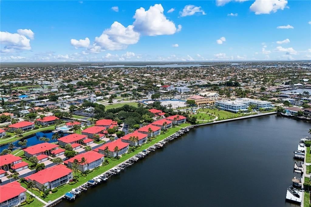 210 Waterside Cir, Unit 201, Marco Island, FL 34145 Photo