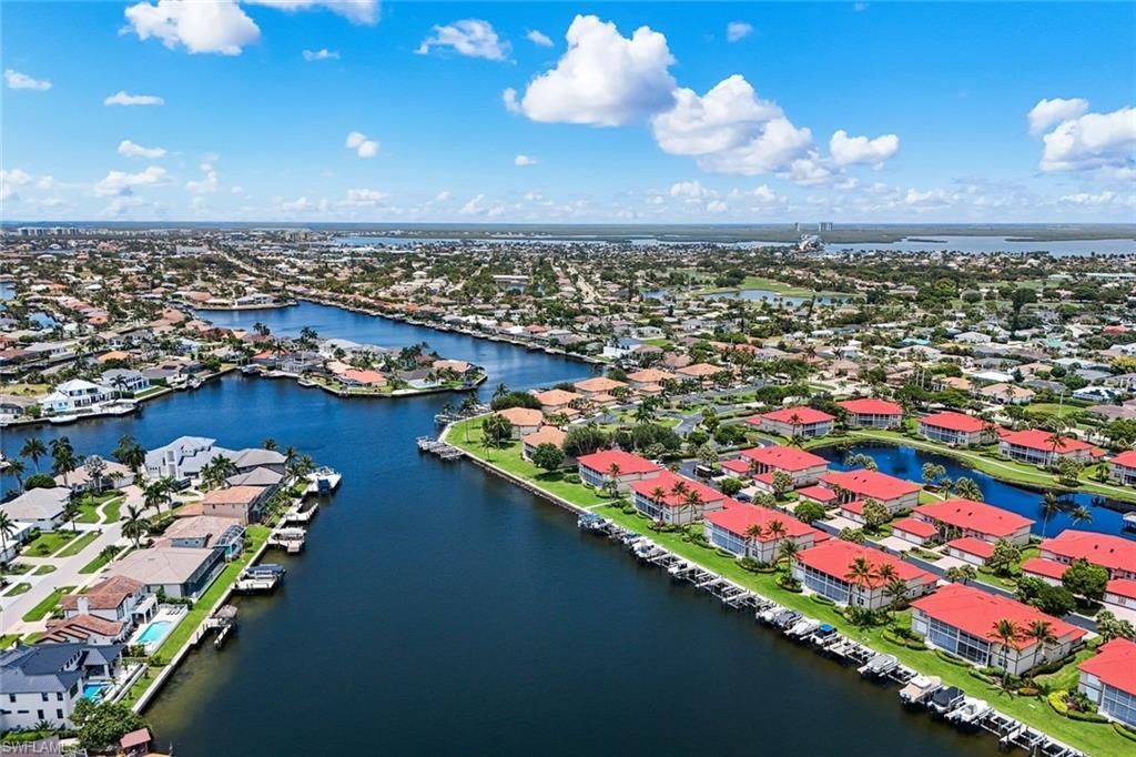 210 Waterside Cir, Unit 201, Marco Island, FL 34145 Photo