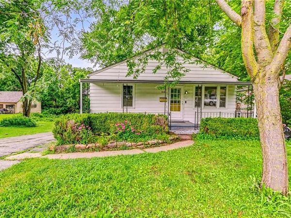 808 S Carlisle Avenue, Independence, MO 64054