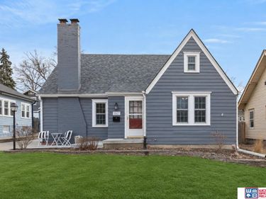 2127 Lake Street, Lincoln, NE 68502