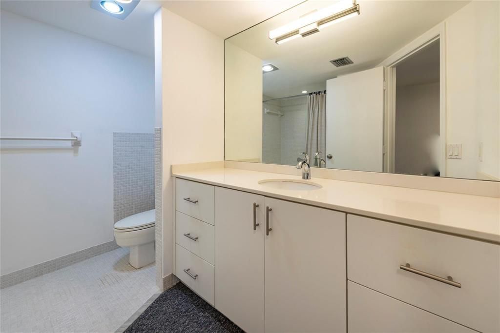 3101 NE 47th Court, Unit 504, Fort Lauderdale, FL 33308 Photo