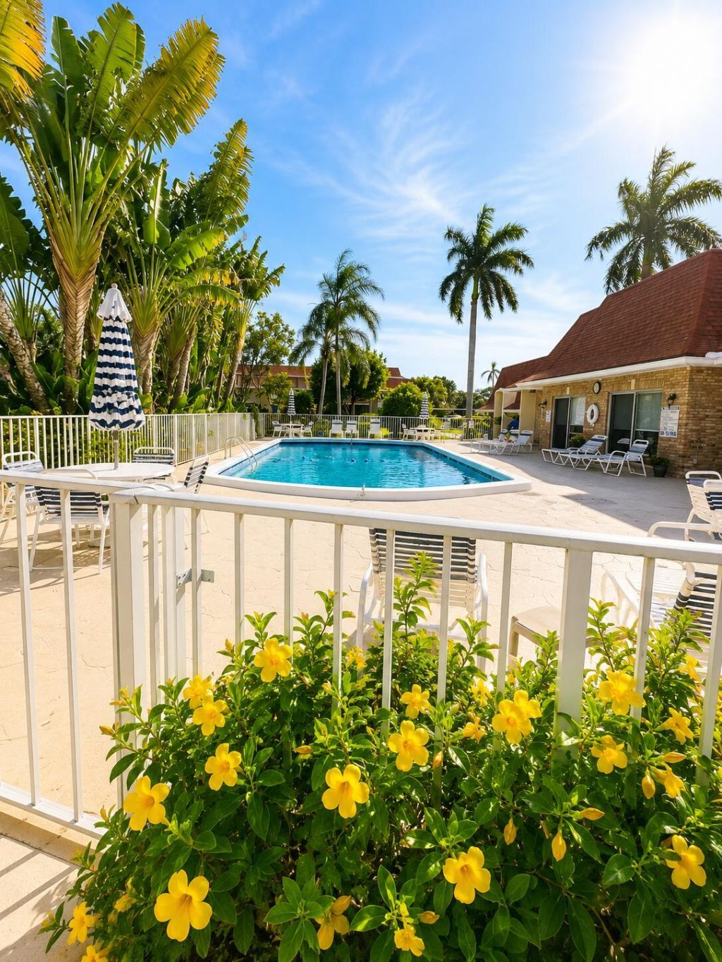 5570 Tamberlane Circle, Unit 329, Palm Beach Gardens, FL 33418 Photo