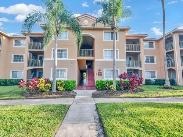 3614 NW Adriatic Lane, Jensen Beach, FL 34957
