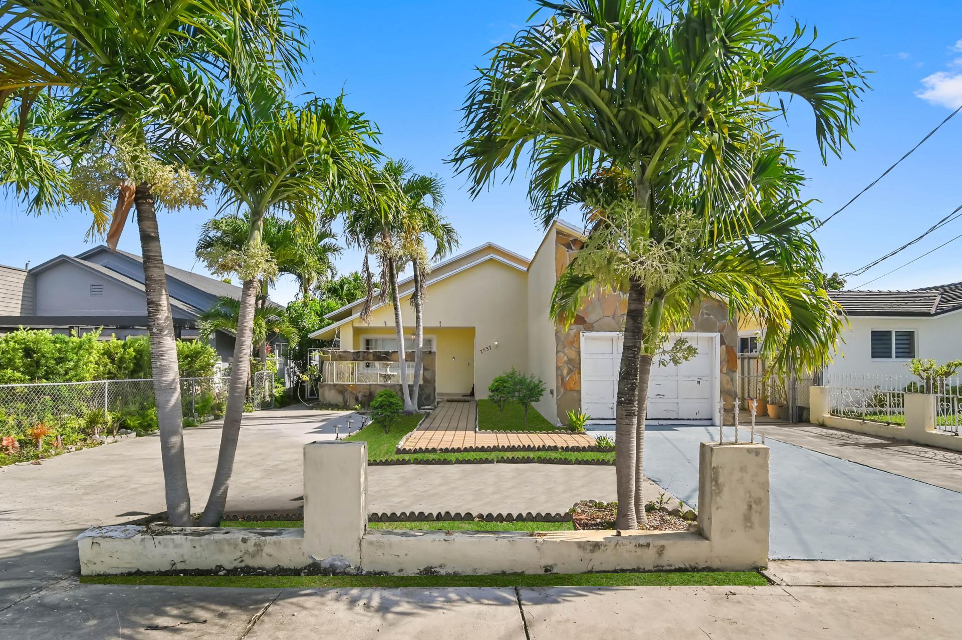 7337 SW 21st Street, Miami, FL 33155 Photo