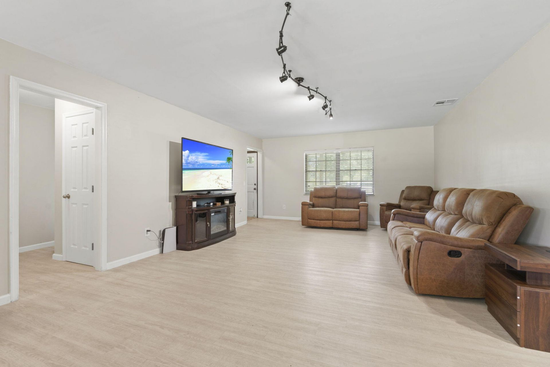 3550 Eleven Mile Road, Fort Pierce, FL 34945 Photo