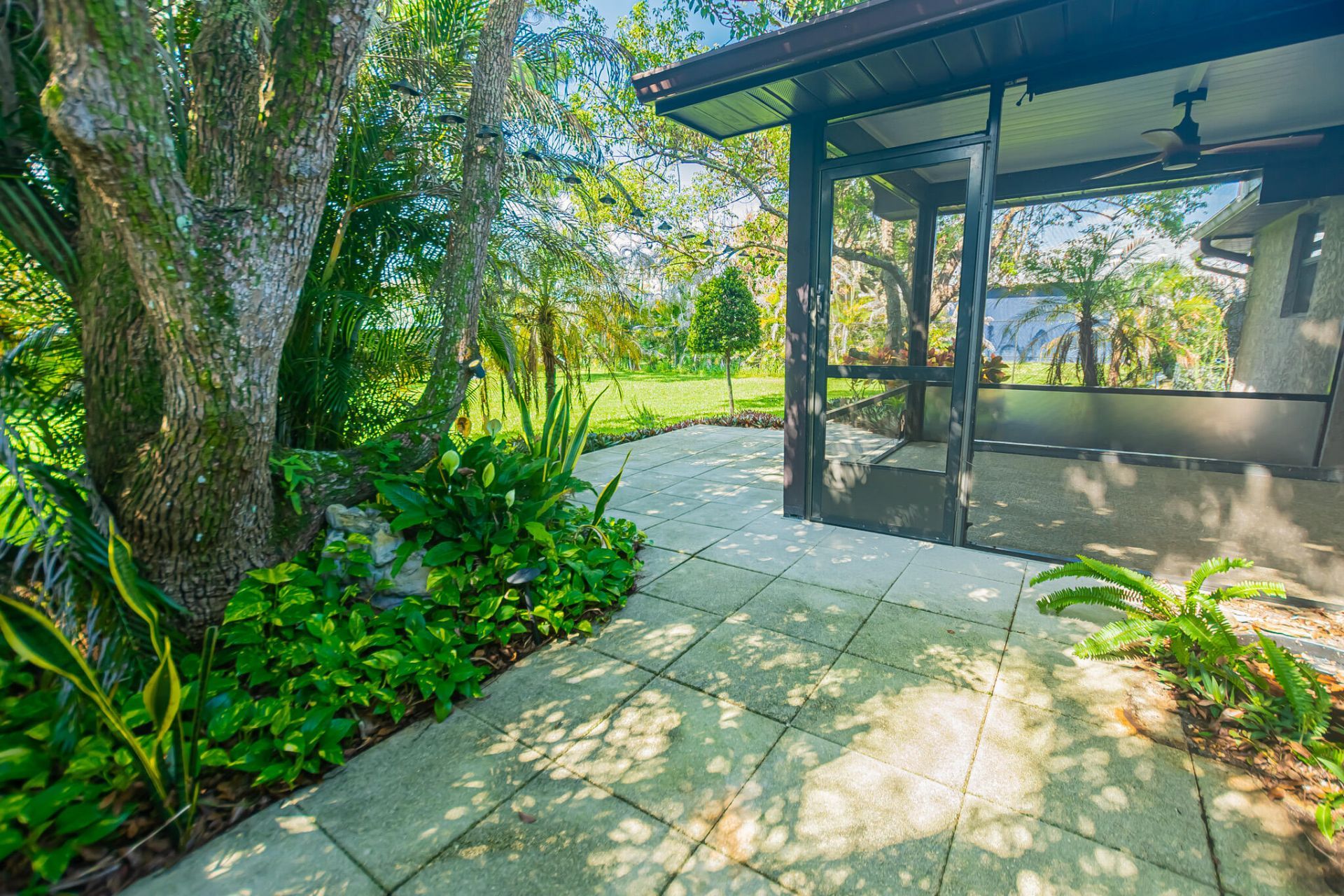 308 SW De Gouvea Terrace, Port Saint Lucie, FL 34984 Photo