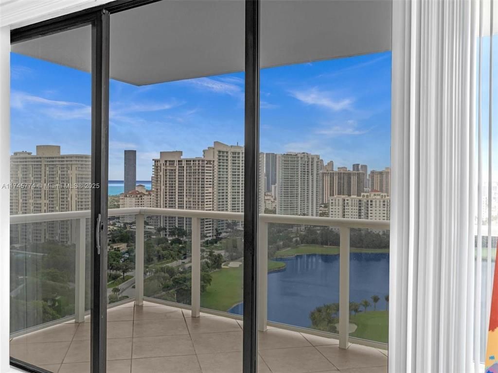 3675 N Country Club Drive, Unit 2405, Aventura, FL 33180 Photo