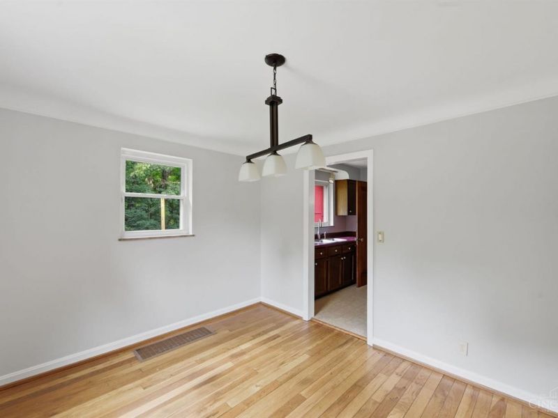 6502 Britton Avenue, Cincinnati, OH 45227 Photo 9