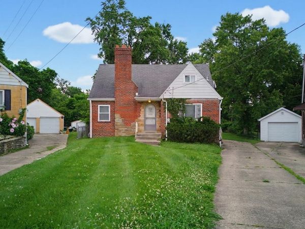 3648 Solar Vista Place, Cincinnati, OH 45213
