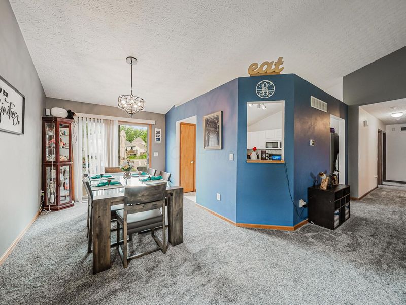 7393 Winchester Cathedral Court, Canal Winchester, OH 43110 Photo 11