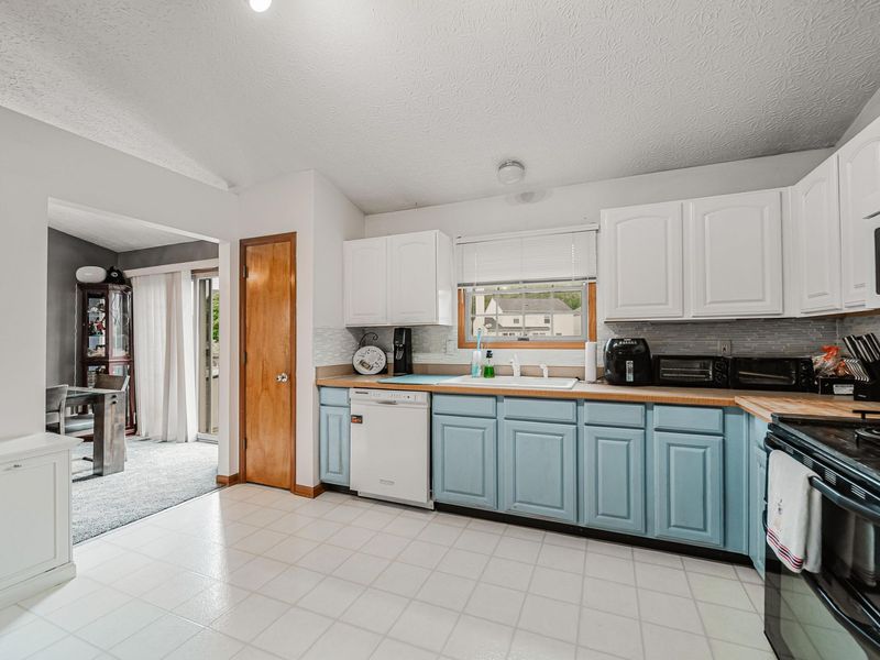 7393 Winchester Cathedral Court, Canal Winchester, OH 43110 Photo 21