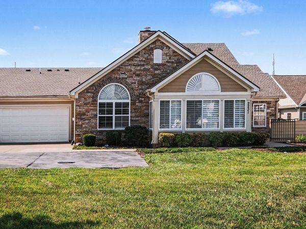 2231 Bridgeway St, Murfreesboro, TN 37128