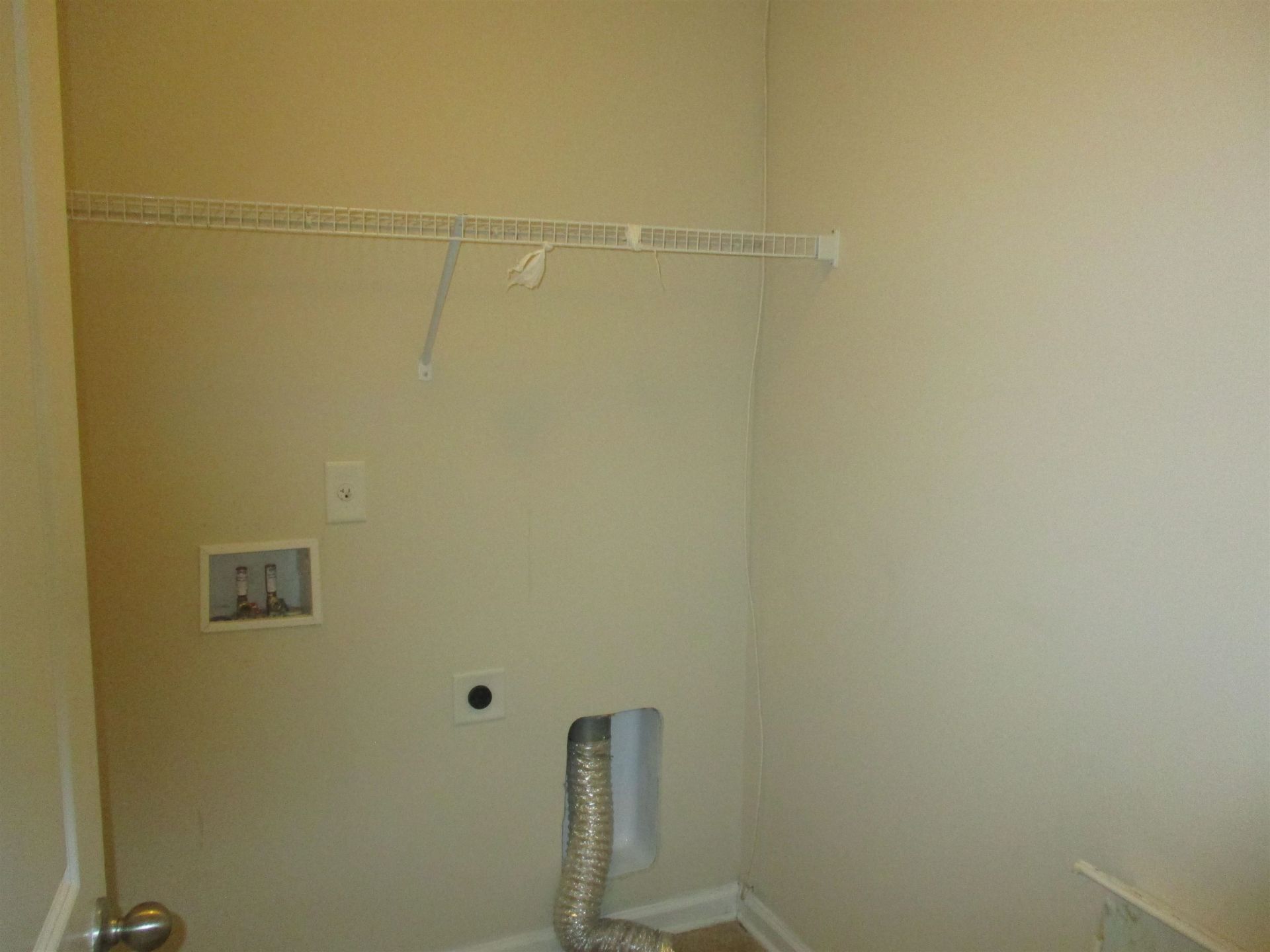 812 Hayes Point Circle Photo 17