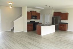 812 Hayes Point Circle photo 4