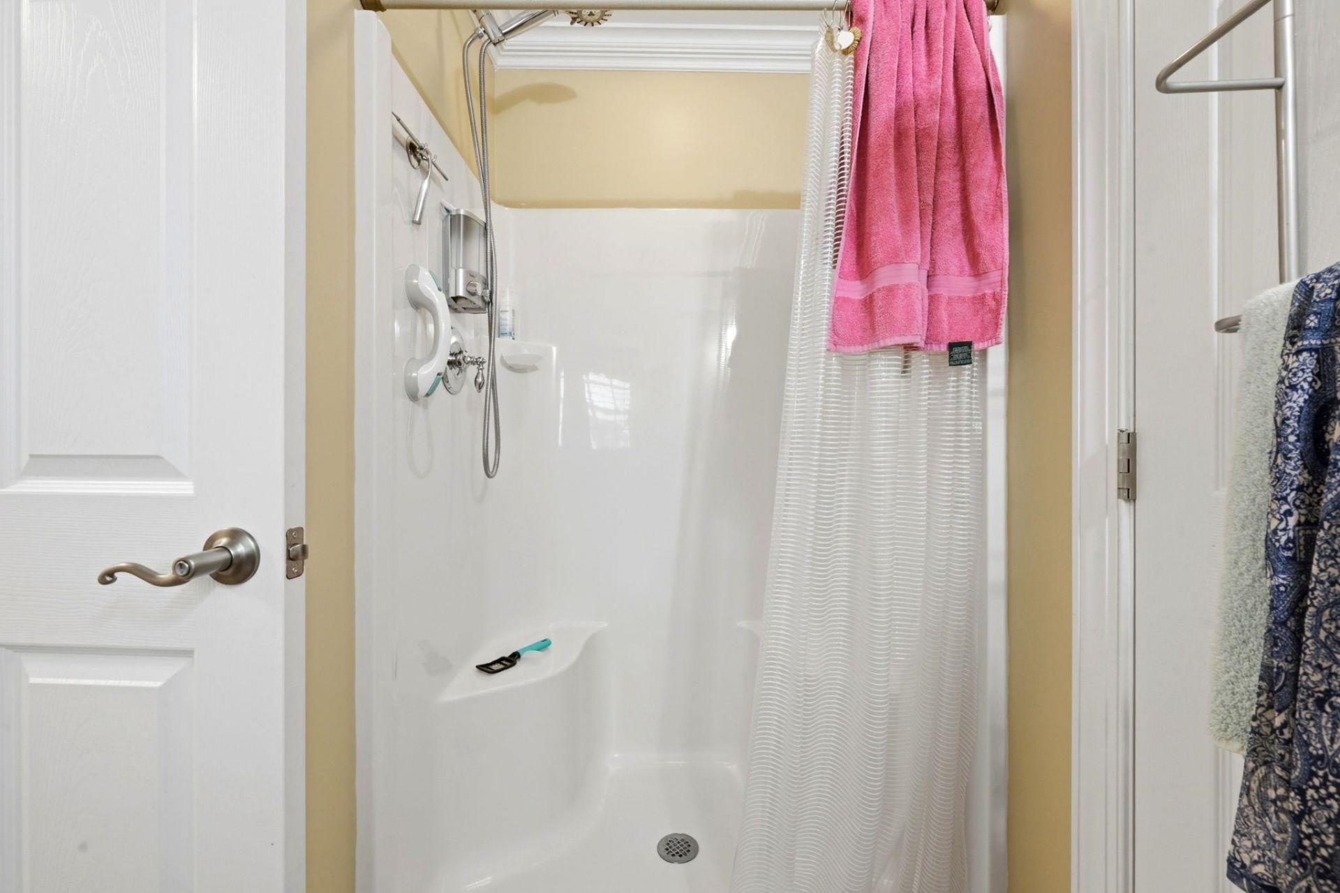 3008 Winnipeg Dr Photo 10