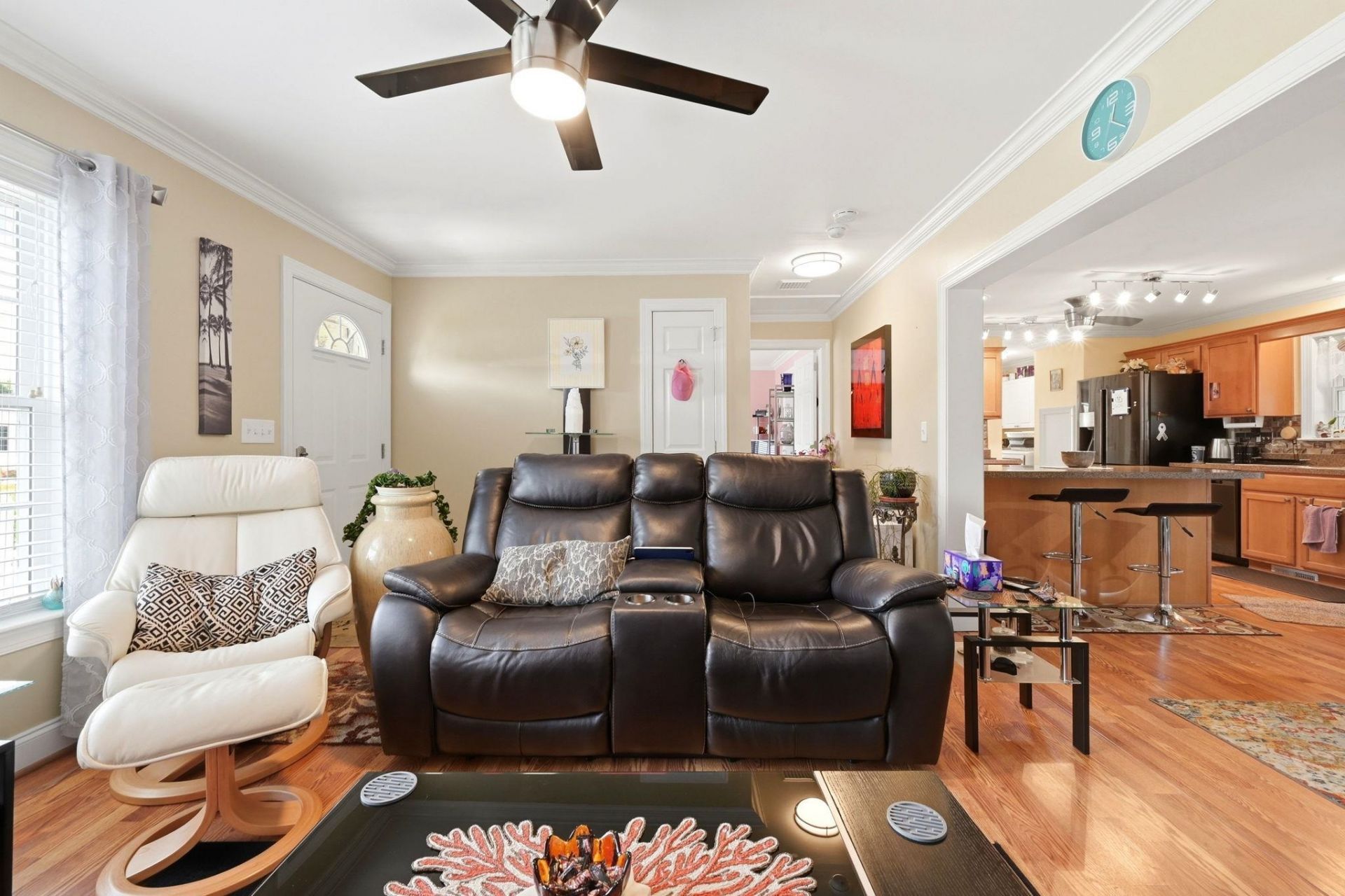 3008 Winnipeg Dr Photo 14