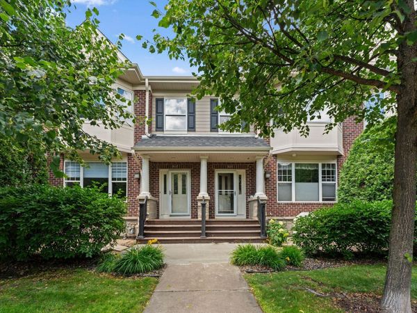 1550 Zarthan Avenue S, Unit 512, Saint Louis Park, MN 55416