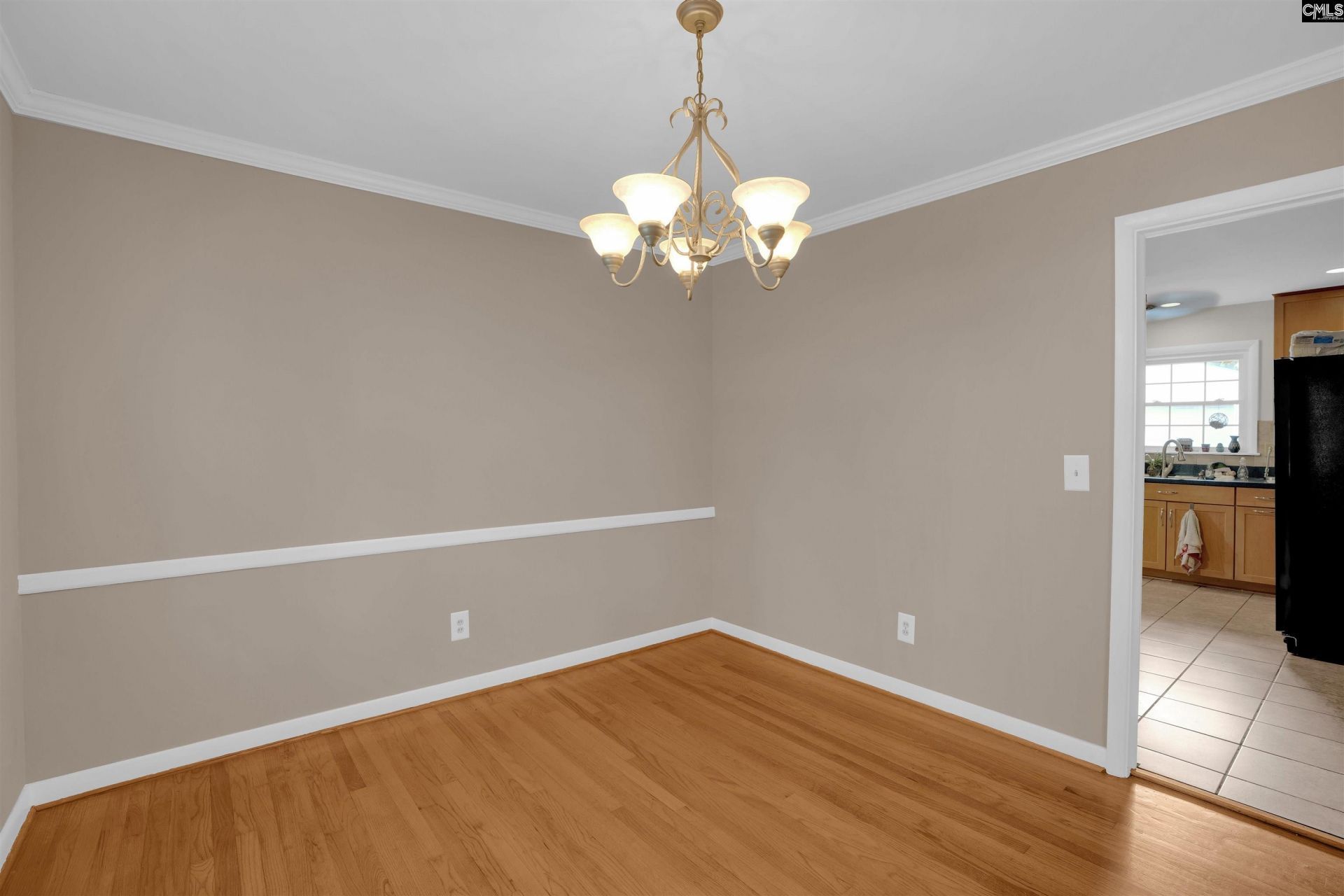 824 Fairwood Drive  Photo 11
