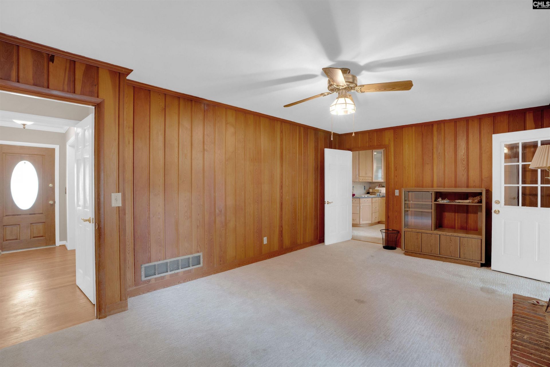 824 Fairwood Drive  Photo 15