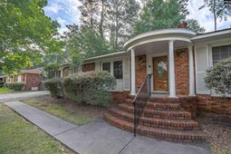 824 Fairwood Drive  photo 4