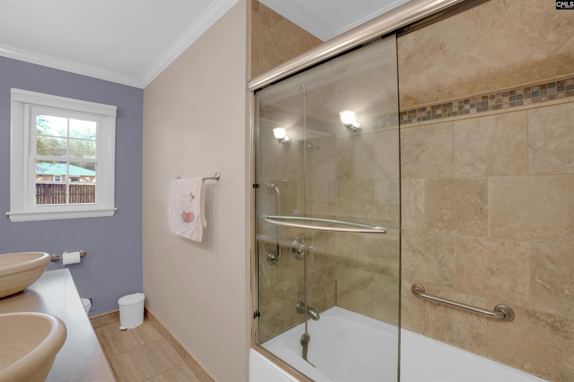 824 Fairwood Drive  Photo 36