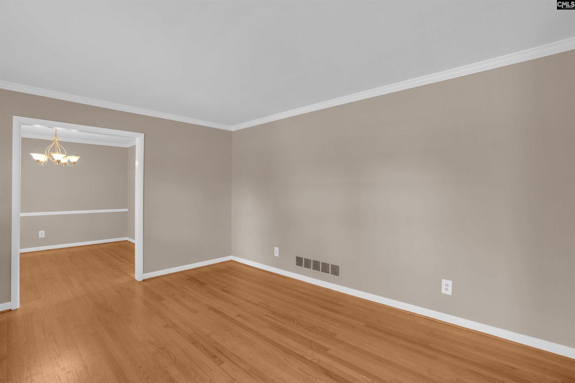 824 Fairwood Drive  Photo 7