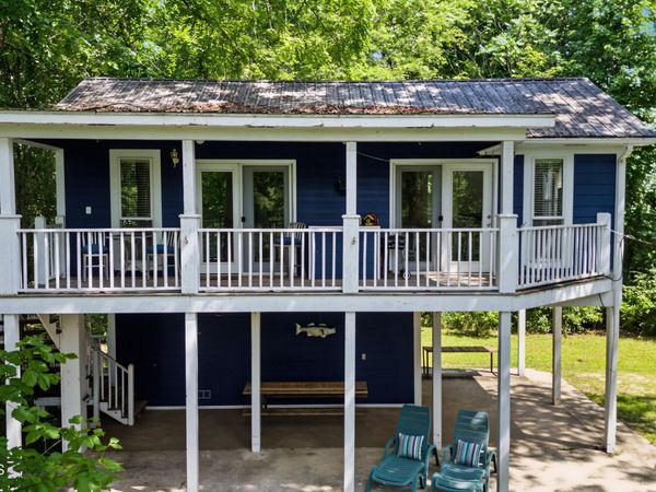651 Moores Creek Road, Columbus, MS 39701