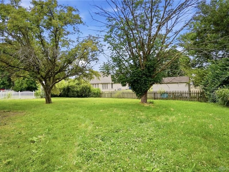 4441 Strathaven Drive, Riverside, OH 45424 Photo 59