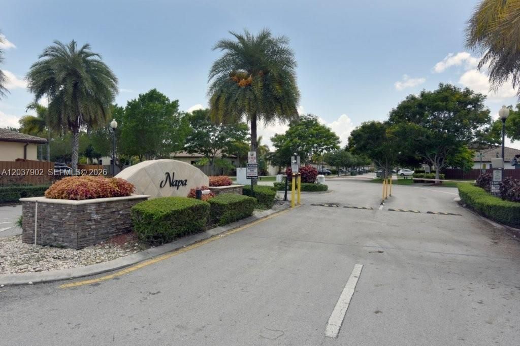 163 SE 36th Ave, Homestead, FL 33033 Photo