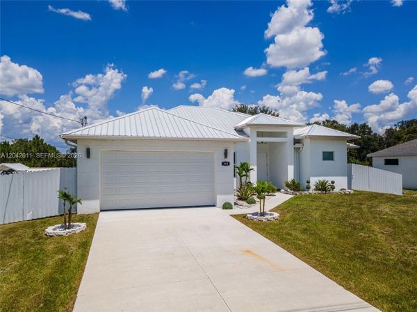 365 Ranier Ave , Lehigh Acres, FL 33974