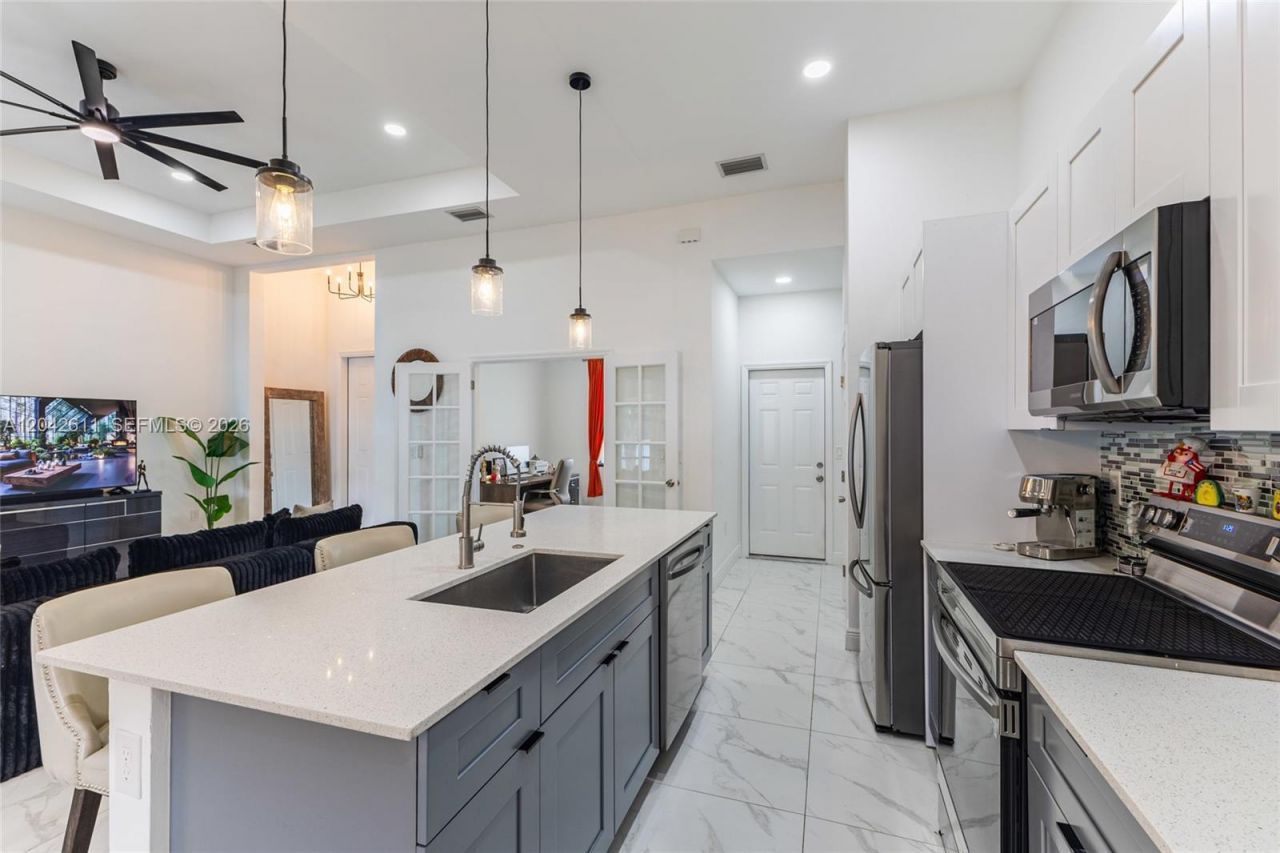365 Ranier Ave , Lehigh Acres, FL 33974 Photo