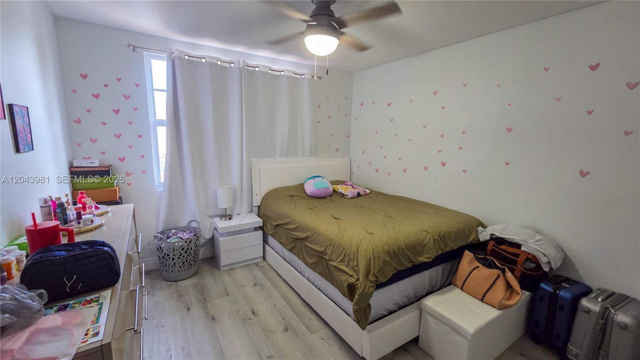 3377 NW 198th Ter , Miami Gardens, FL 33056 Photo