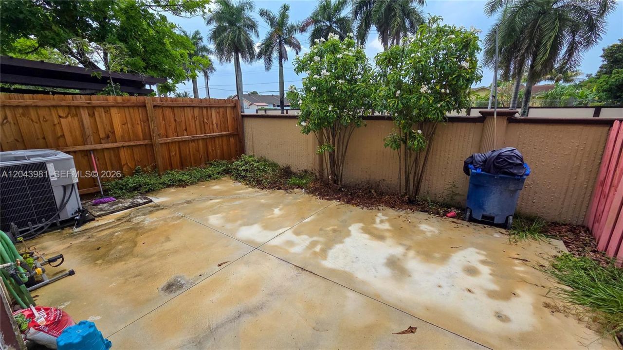 3377 NW 198th Ter , Miami Gardens, FL 33056 Photo